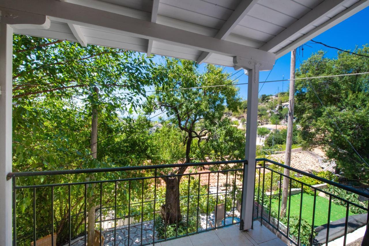 Almondtree House - Private Parking Holiday home